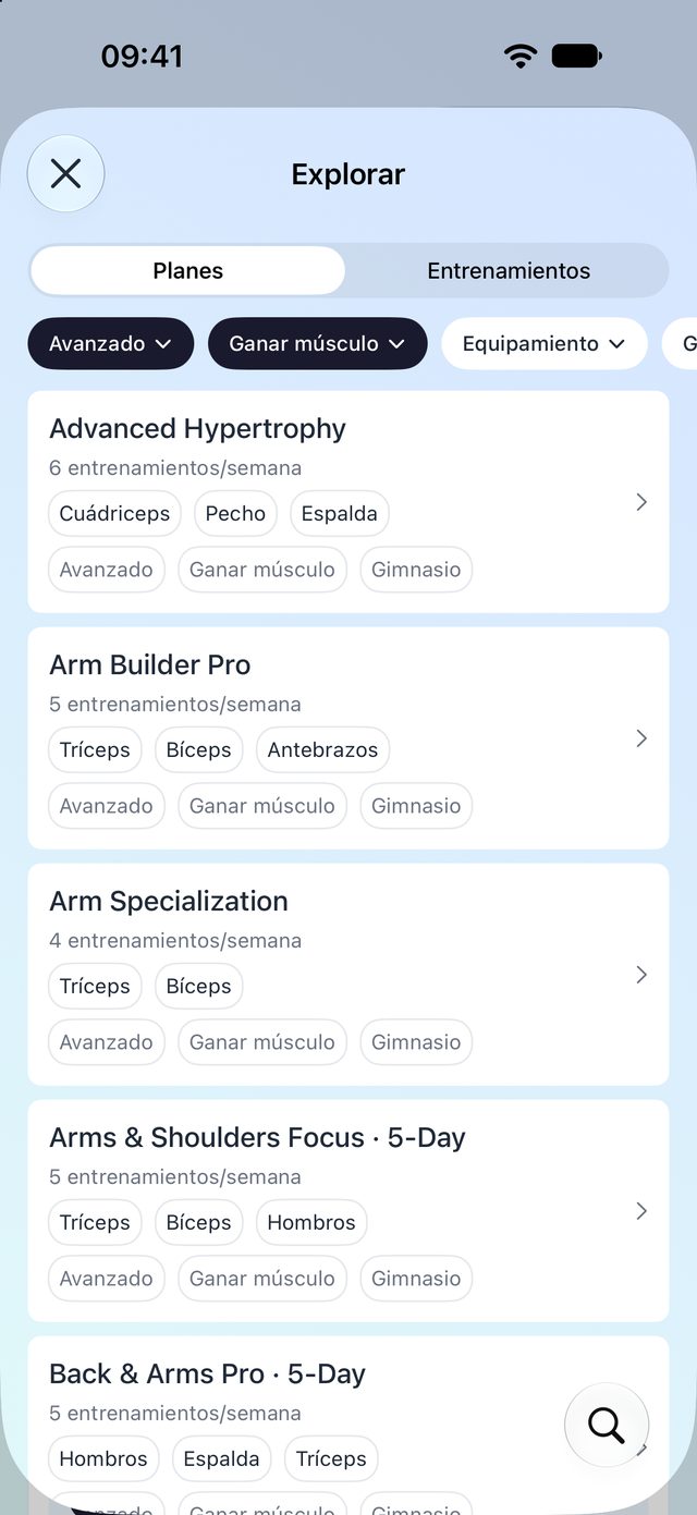 Pantalla Explorar con planes de entrenamiento listos